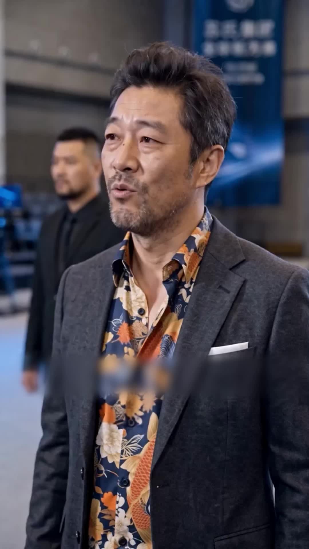 第12集 - 龍刃拒認錯硬剛蛟爺，槍口下無畏