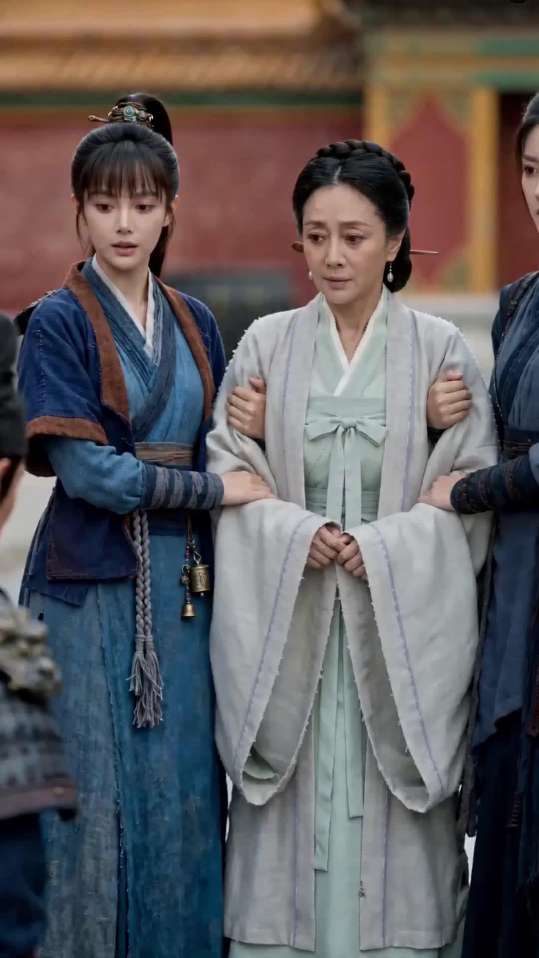 Episode 7 - Family Panics Over Girl's Royal Status