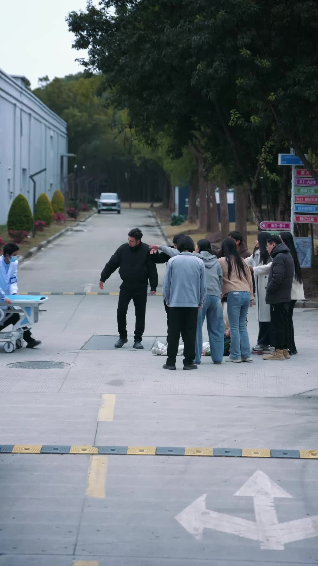 Episode 6 - Ambulance Conflict: Mom vs. Star's Team