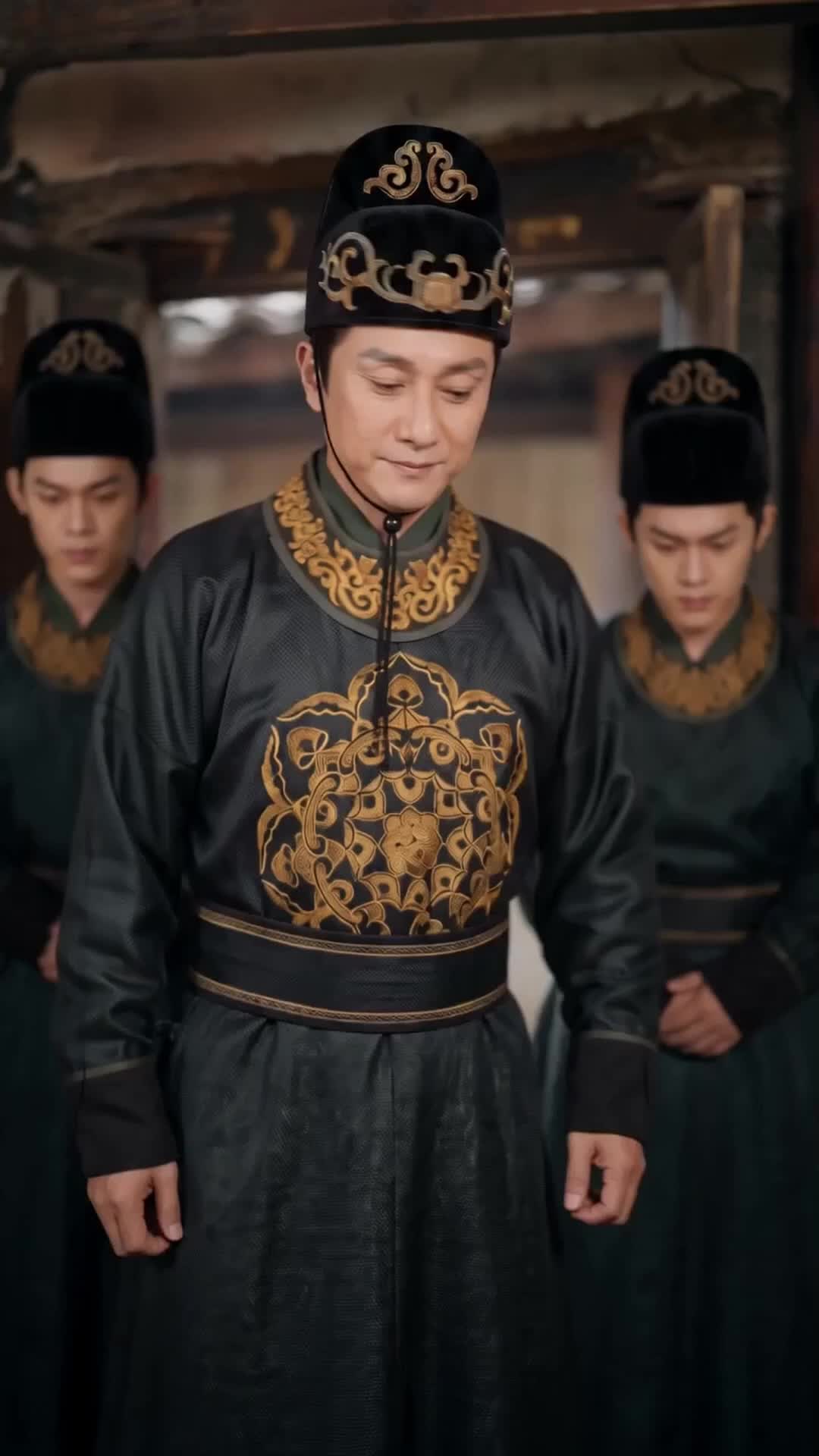 Episode 10 - My Game Prince Became the Emperor