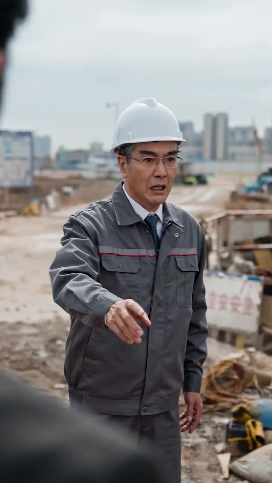 Episode 16 - Zhou Zhiyuan Blamed for 300M Project Penalty