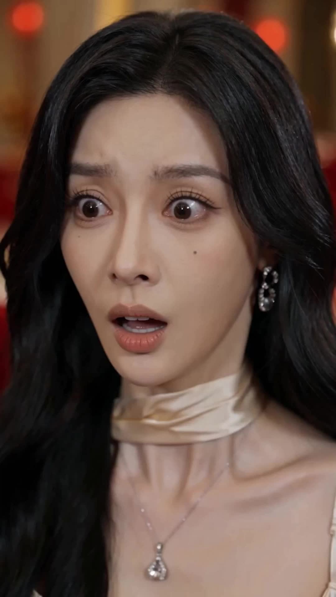 Episode 3 - Grandma Returns, Chen Mo Stands by