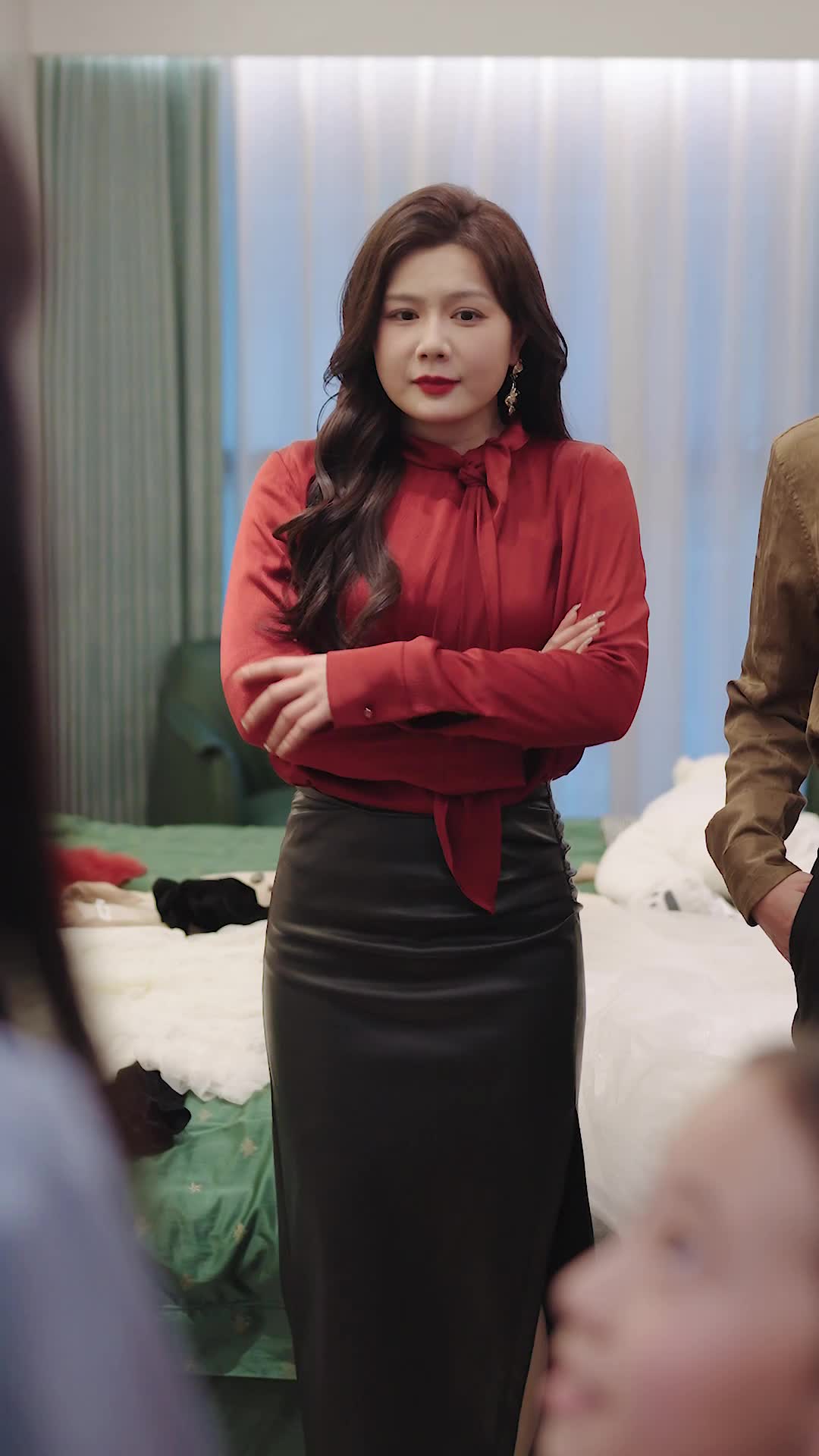 Folge 3 - Selena bittet um Teilnahme am Elternsprechtag