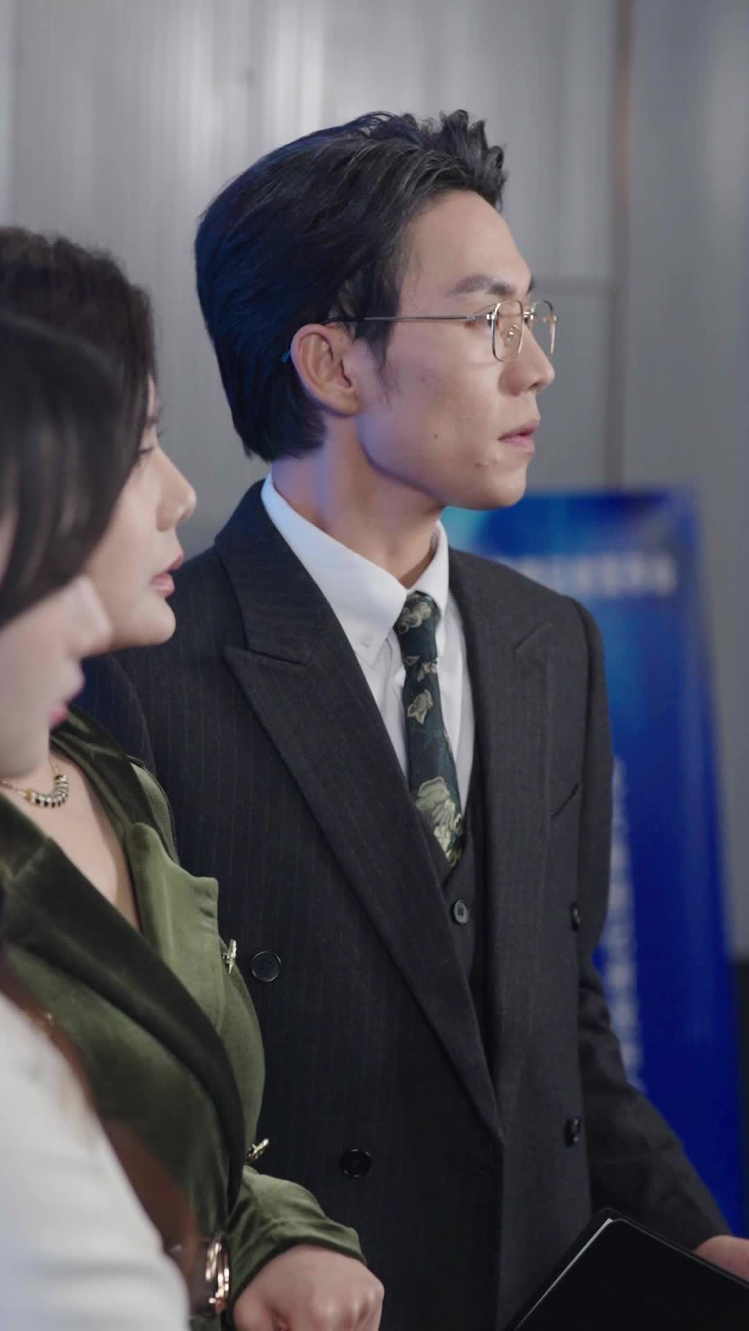 Folge 11 - Spott & Kürzung für Charlotte