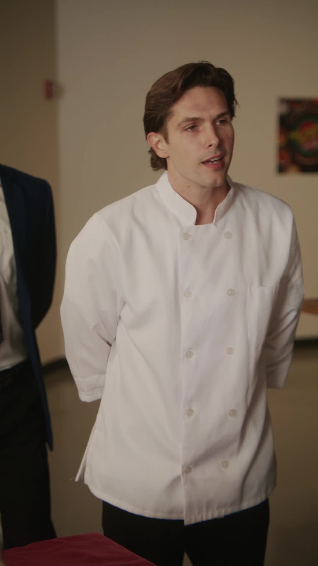 Tập 11 - Competencia culinaria: convencer a Alex Thompson