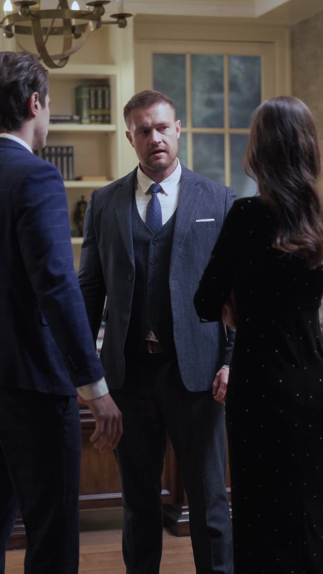 Episódio 3 - Reencontro e casamento forçado