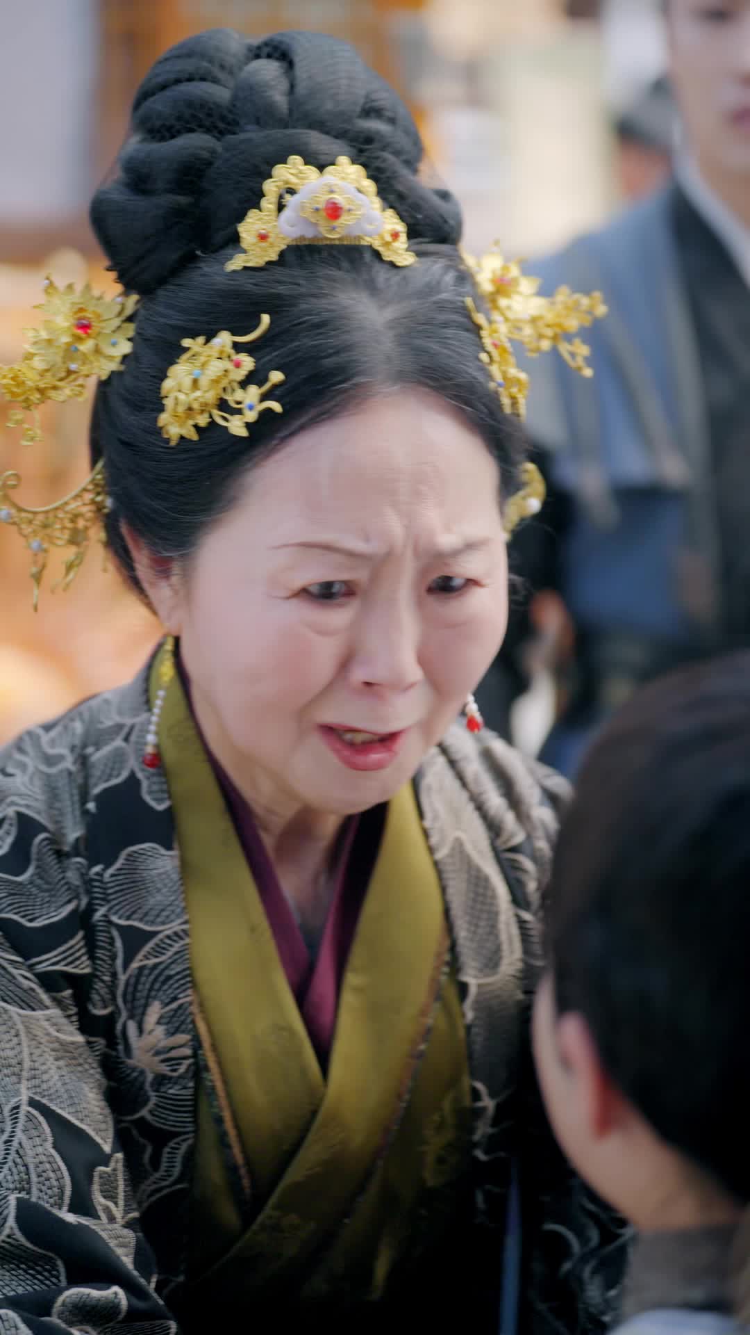 Folge 2 - Oma erkennt ihren vermissten Enkel