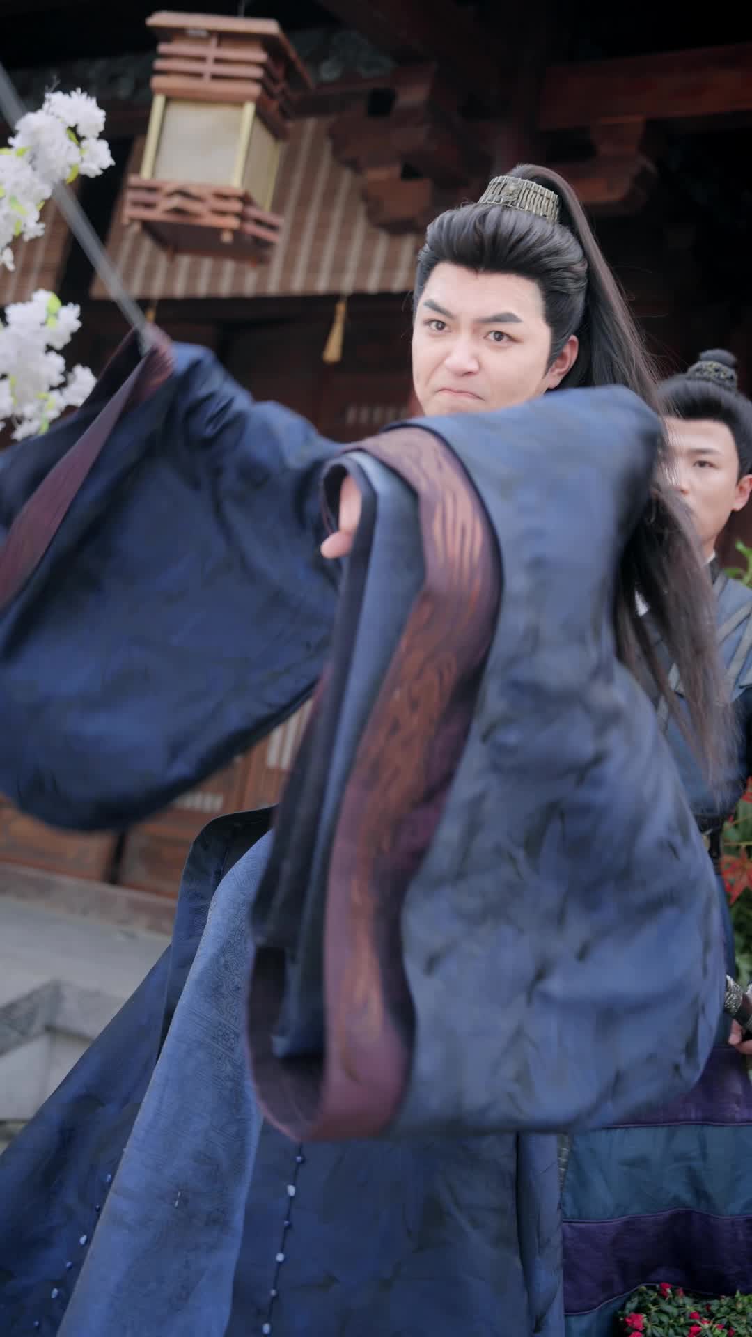 Folge 11 - Alex verletzt Samuel und rechtfertigt sich als Prinzessin