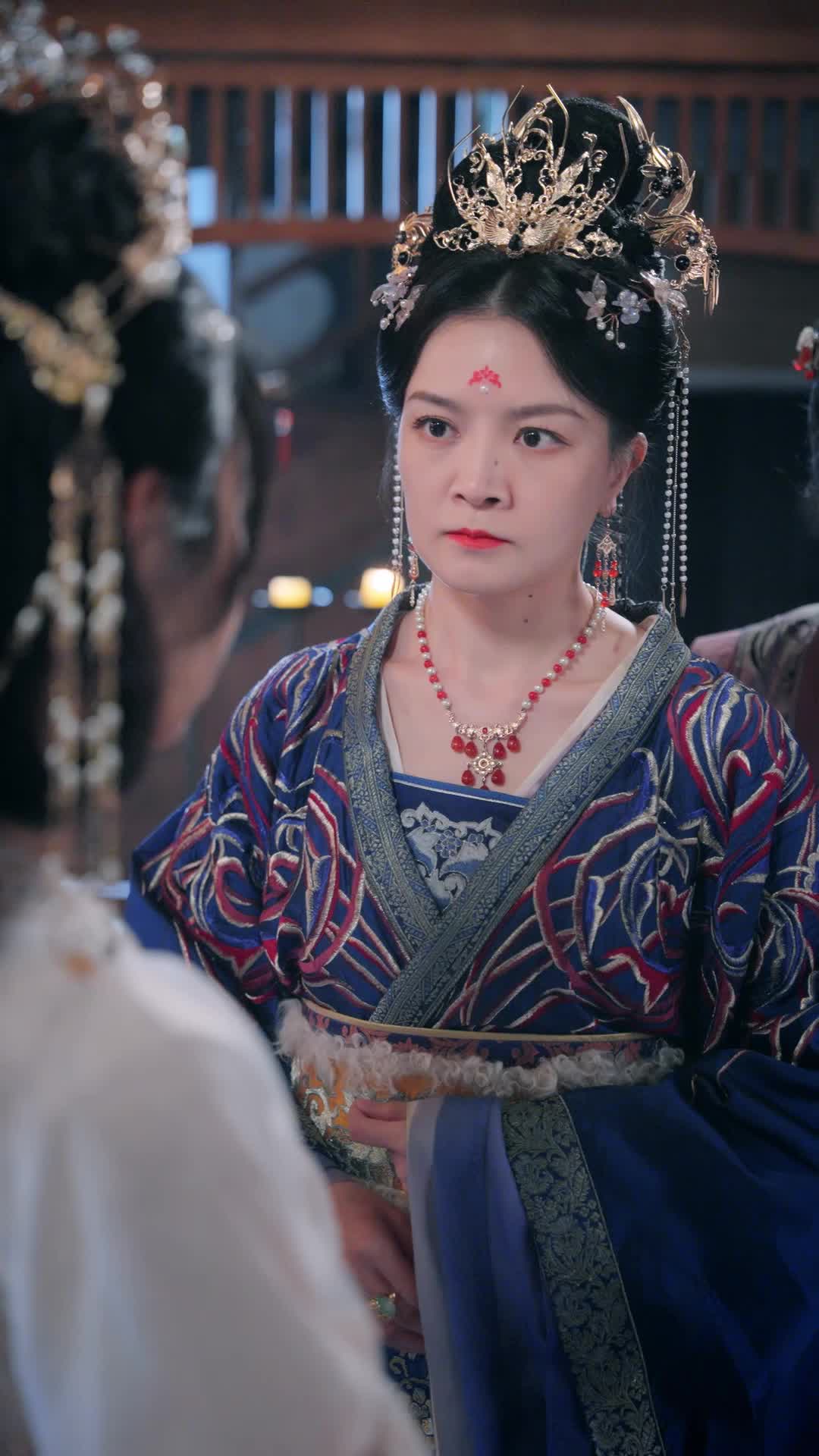 Folge 20 - Lucy kritisiert & Jagd nach vermisstem Enkelsohn