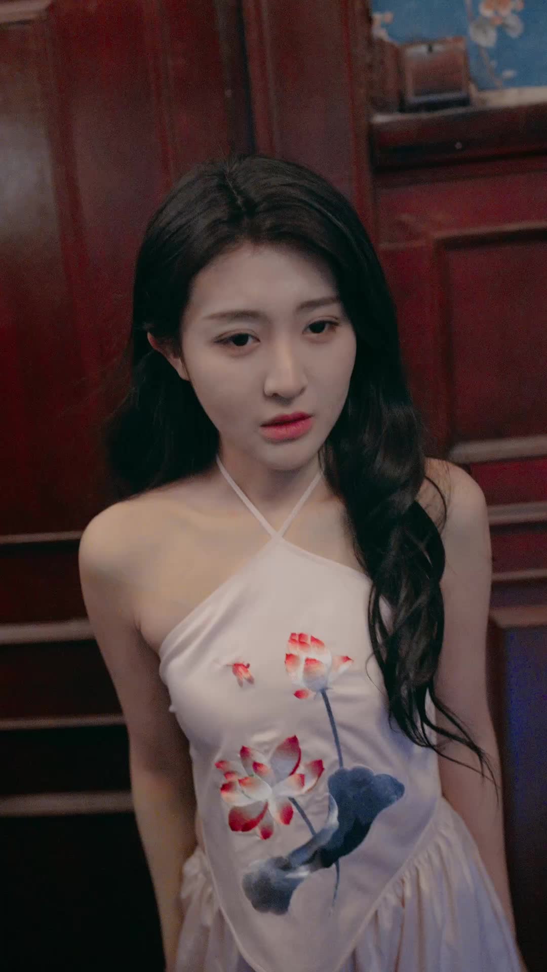 Épisode 2 - Drogue, piège et fiançailles en jeu