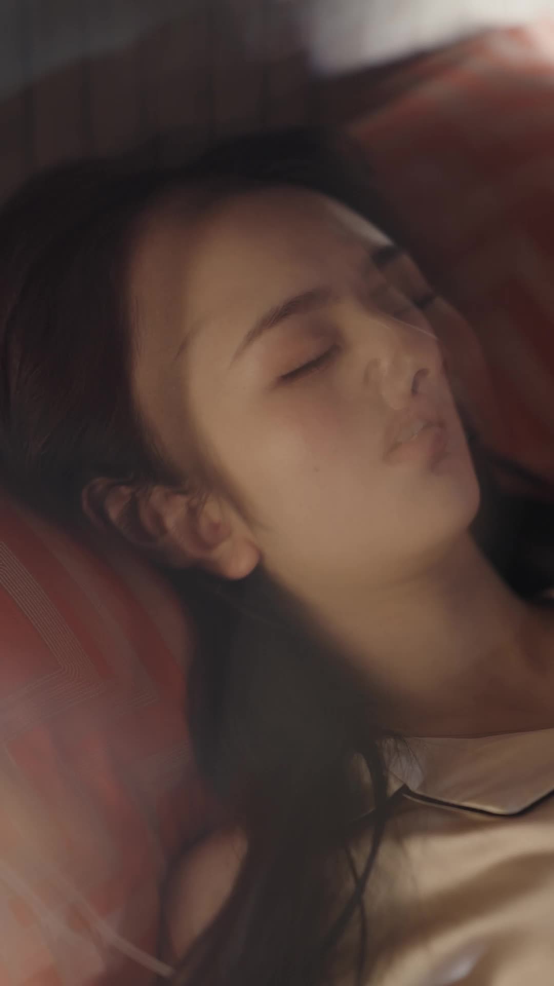 Episódio 2 - Mãe entra no corpo da filha Lorraine