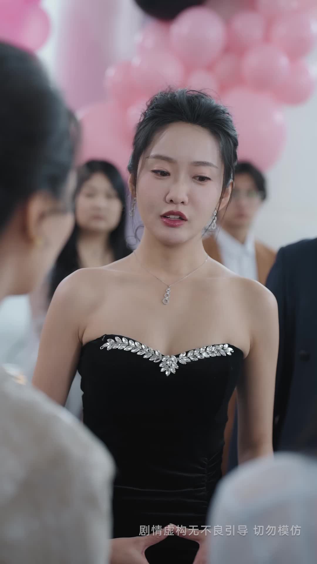 Episódio 20 - Surpresa na festa: Lorraine é a herdeira