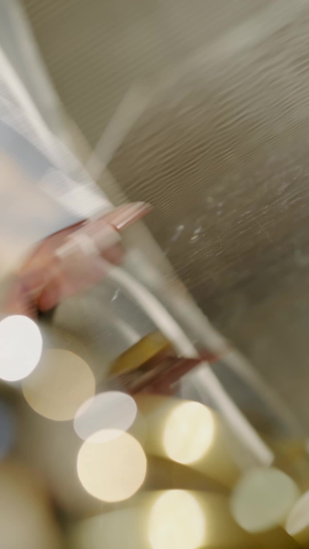 第1話 - さよならは、私の方から