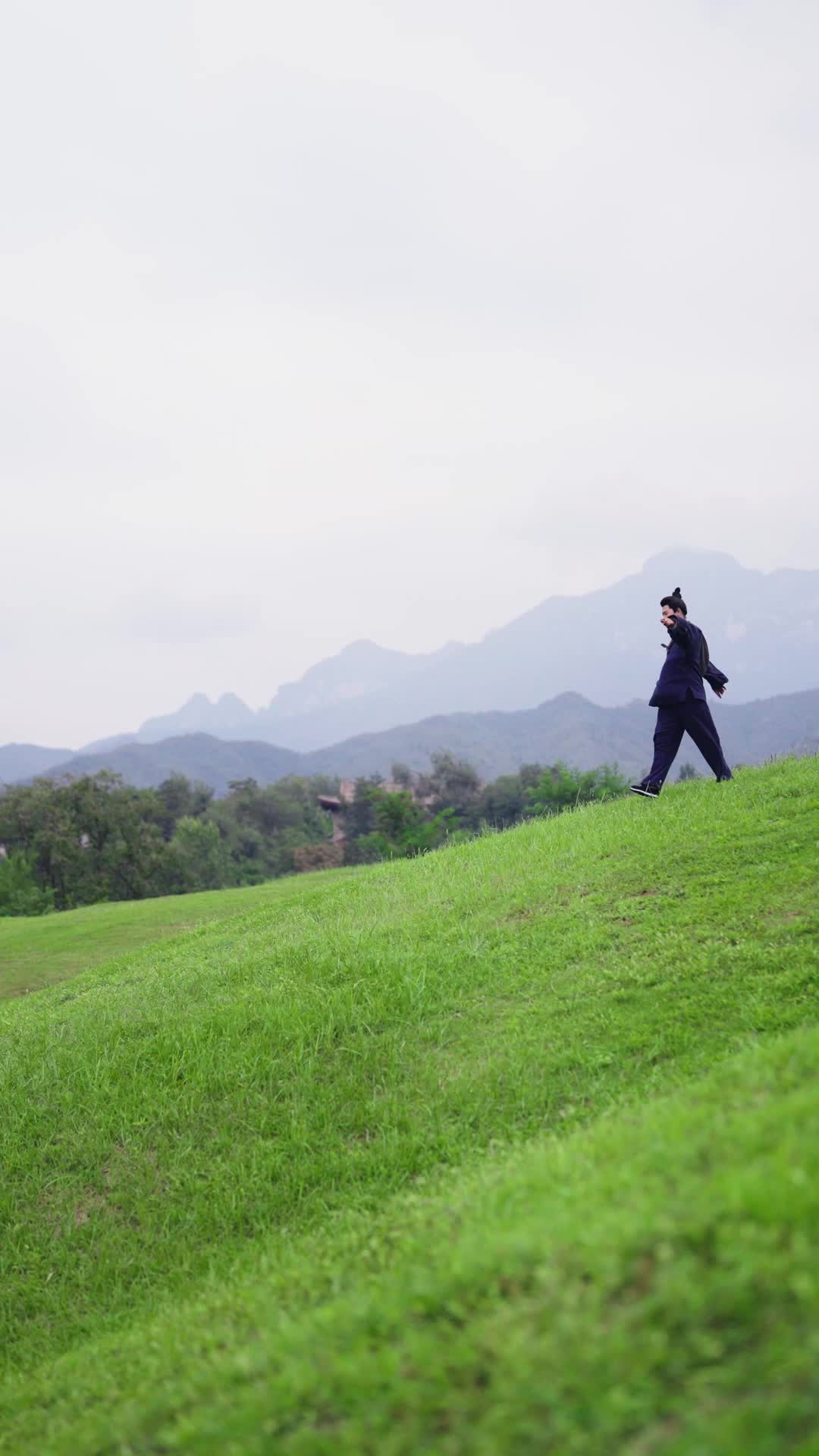 第3集 - 十八岁才渡劫期，请问我还有救吗