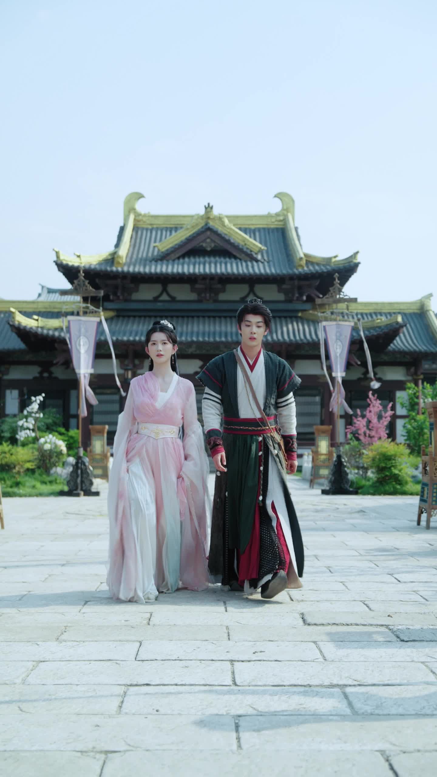 第8集 - 满门恋爱脑，唯有小师弟正的发邪