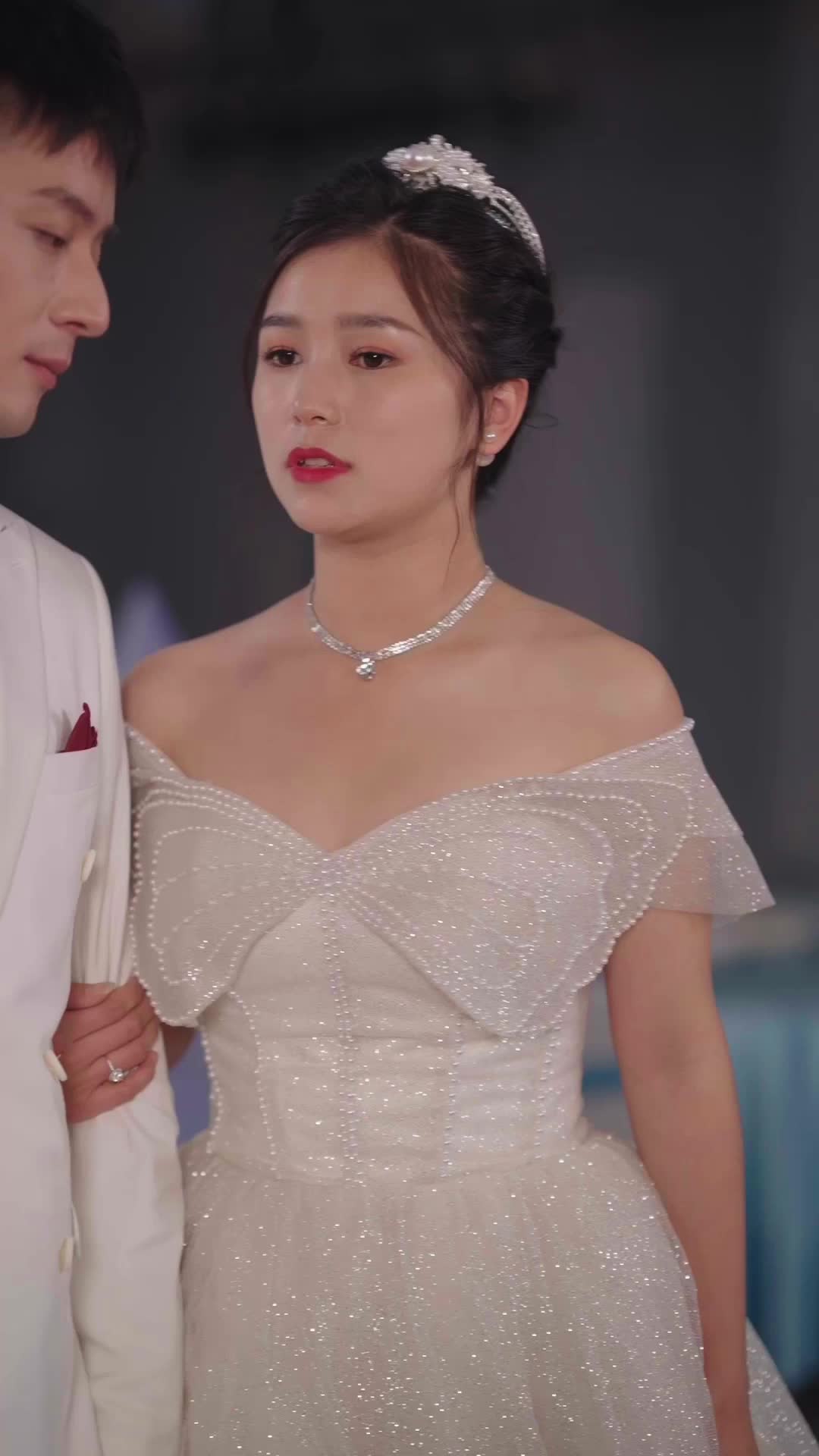 第16集 - 红薯当彩礼我娶了百亿女总裁