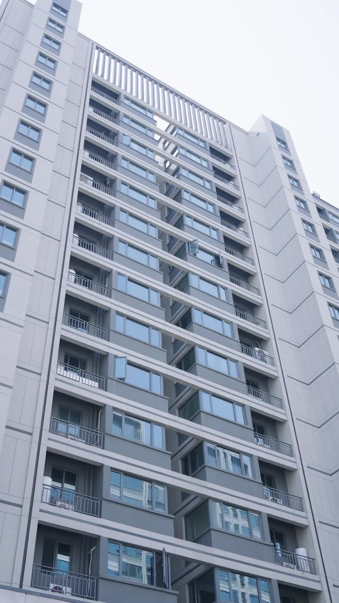 第22集 - 退休返聘之天降巨财