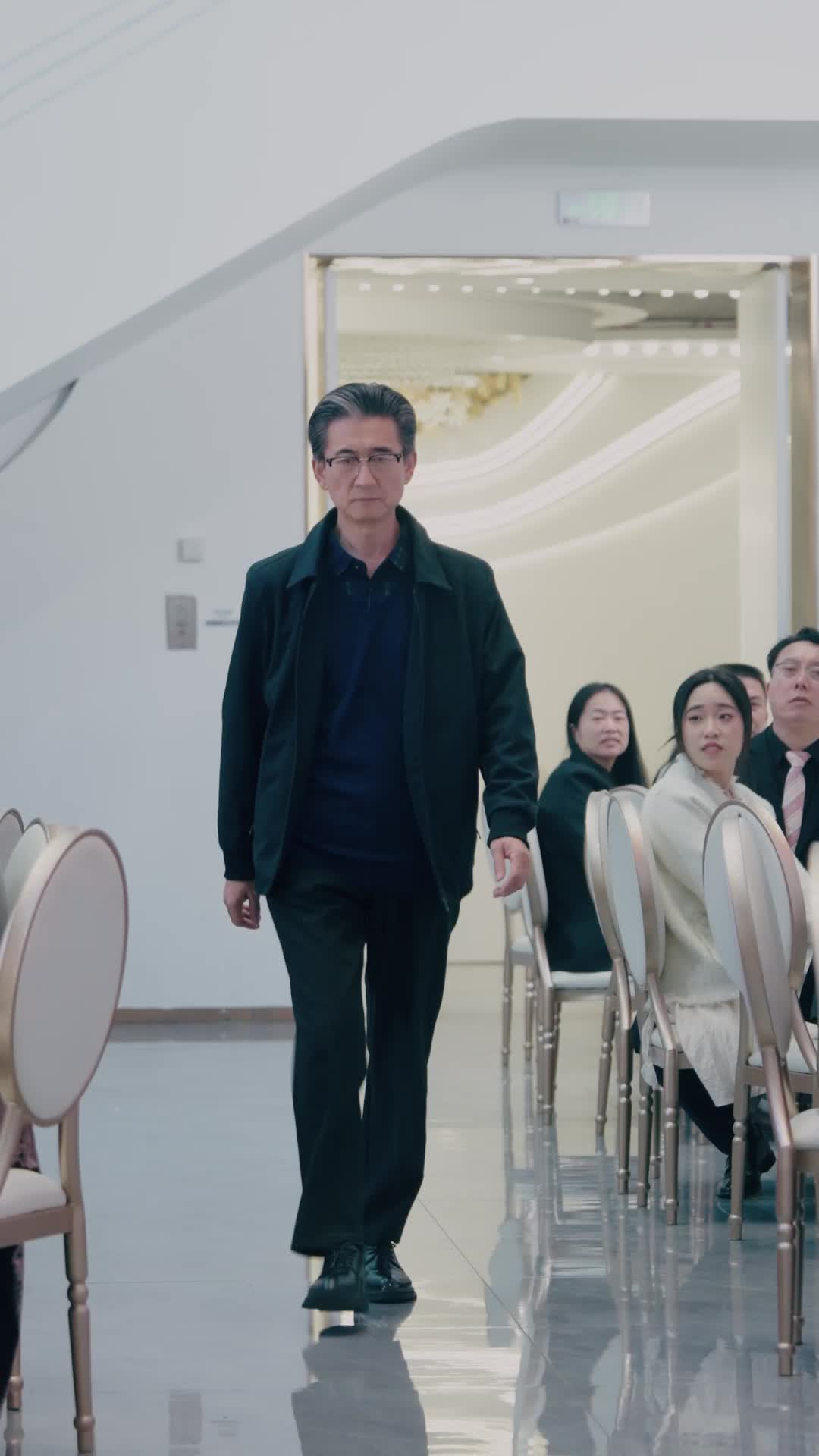 第40集 - 退休返聘之天降巨财