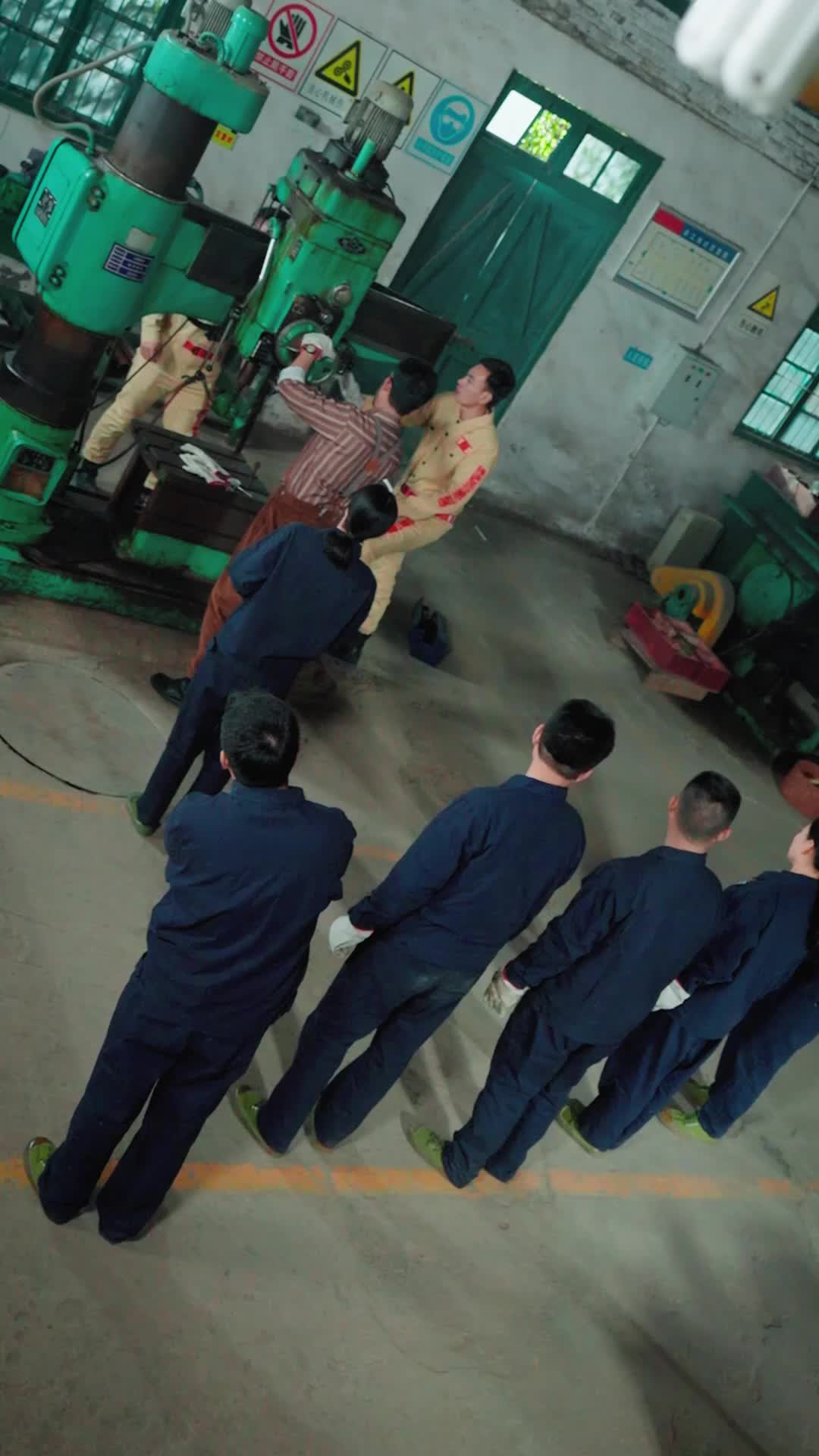 第27集 - 廢鐵女王