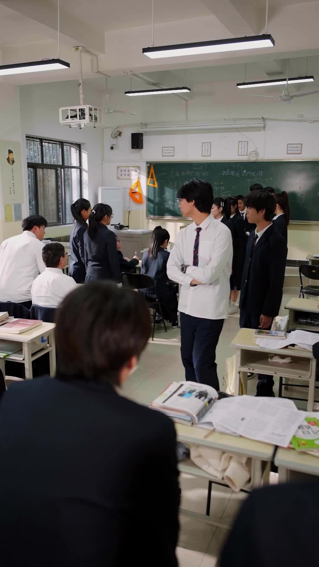 第28集 - 學霸真千金大戰綠茶假少爺