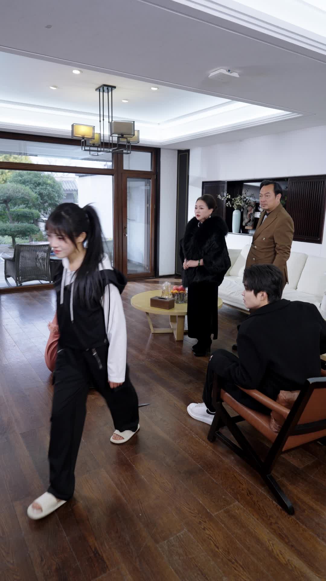第8集 - 惡人村的厄運小姐