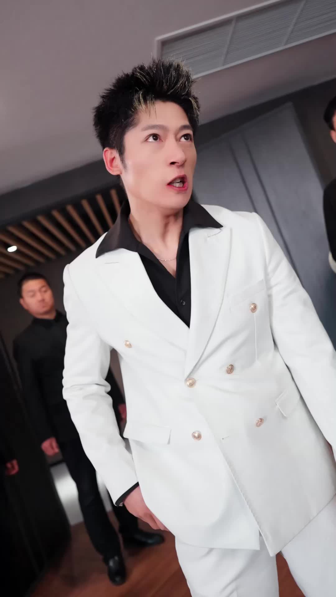 第13集 - 冥王護衛：總裁老婆賴上我