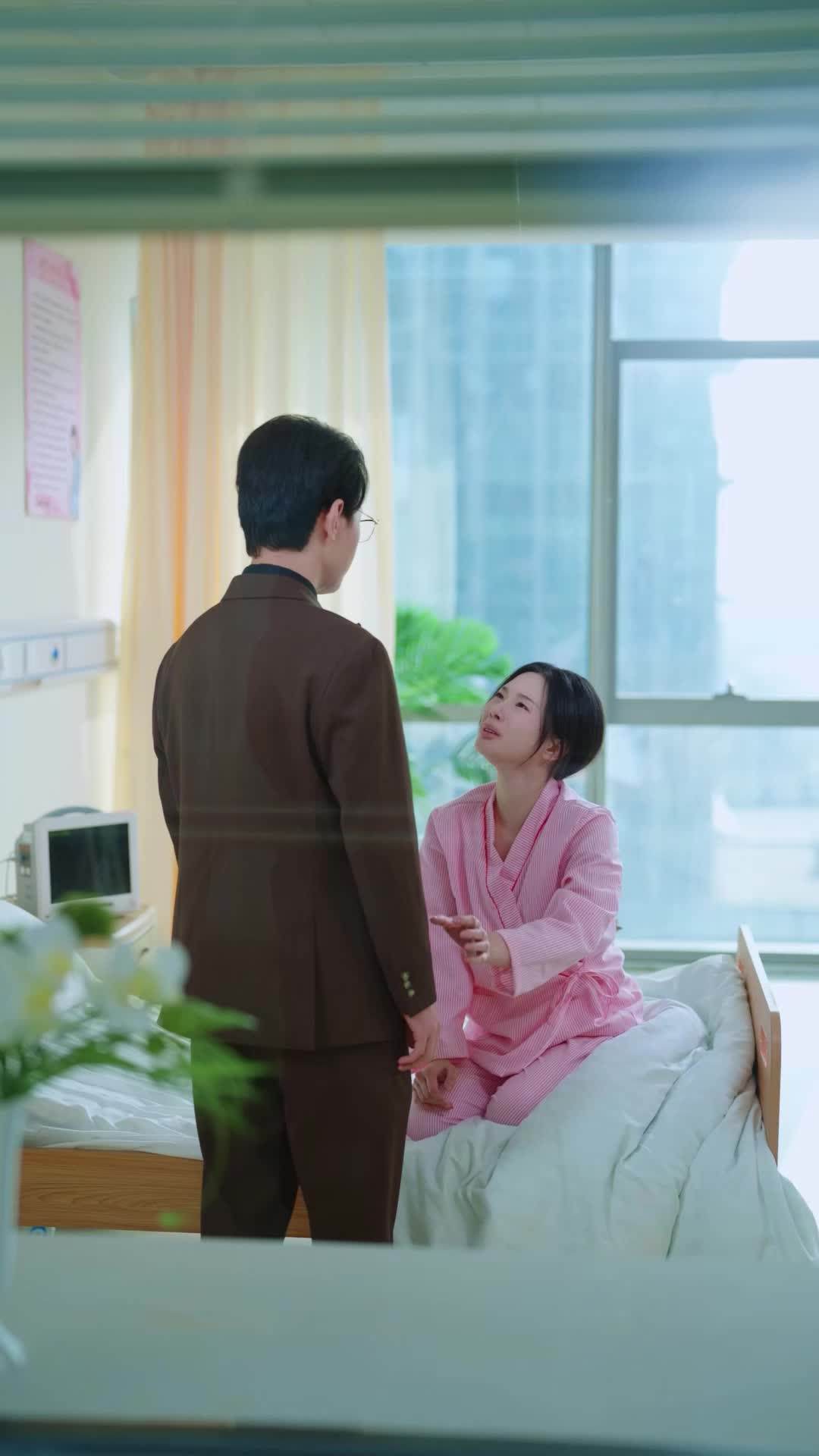 第3集 - 她葬童話於廢墟之上