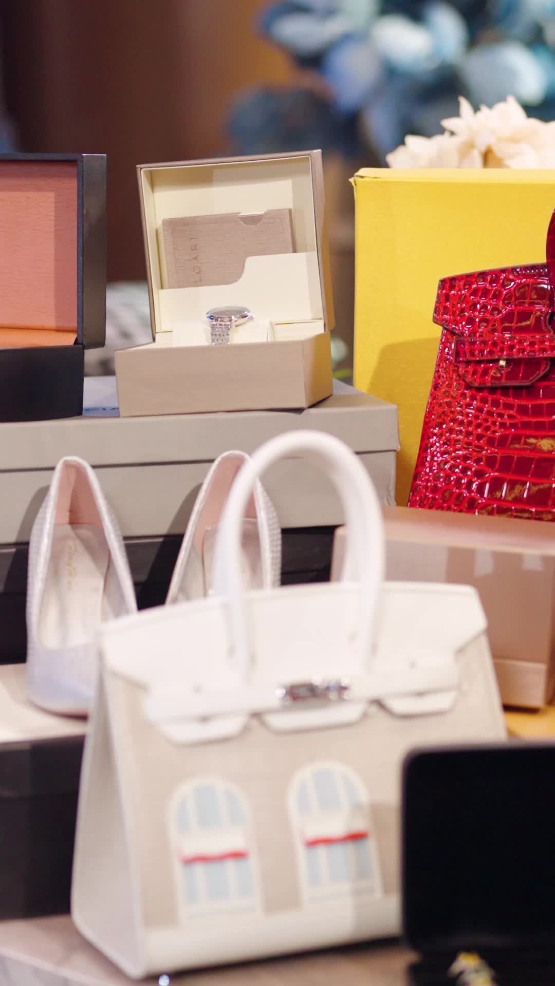 第10集 - 她葬童話於廢墟之上