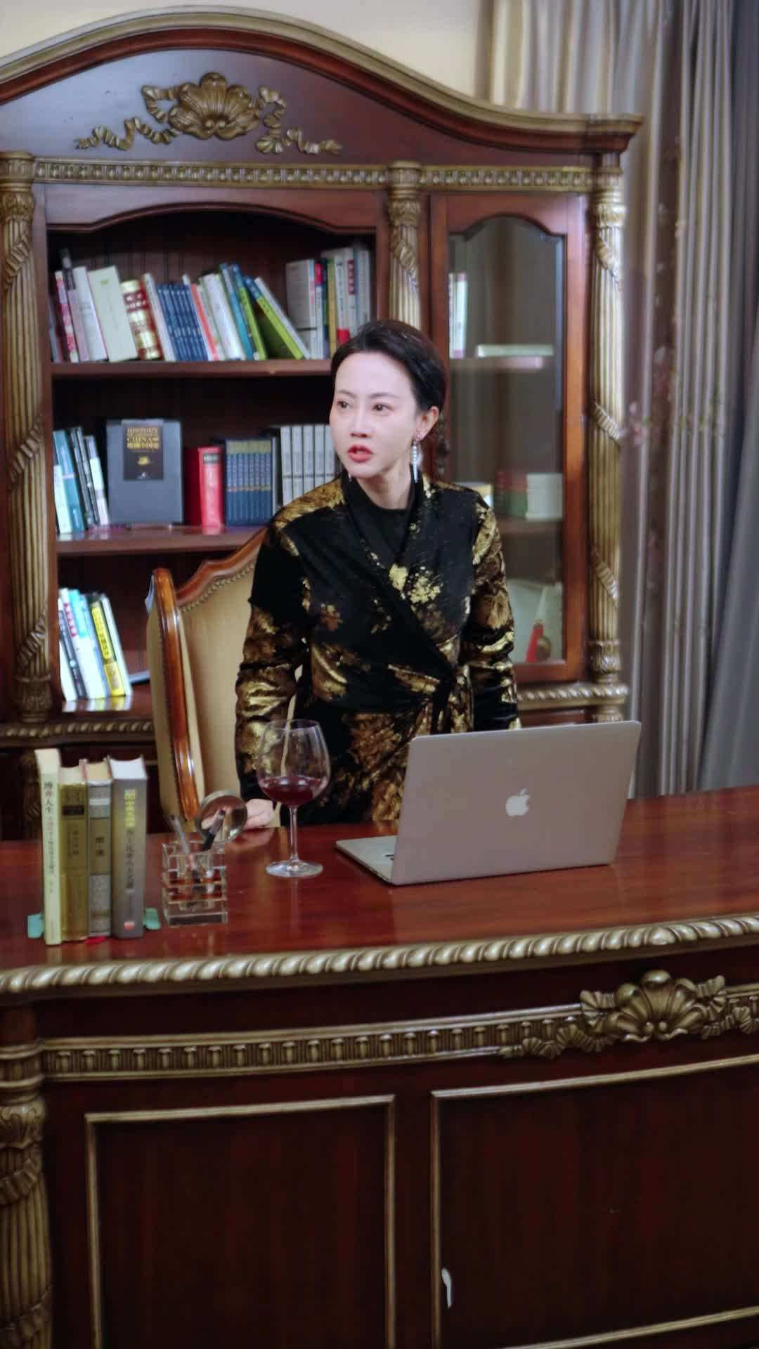 第12集 - 她葬童話於廢墟之上