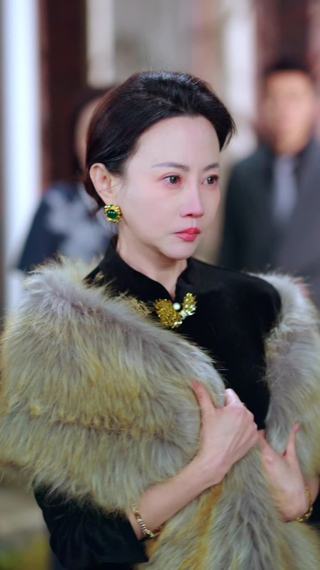 第17集 - 她葬童話於廢墟之上