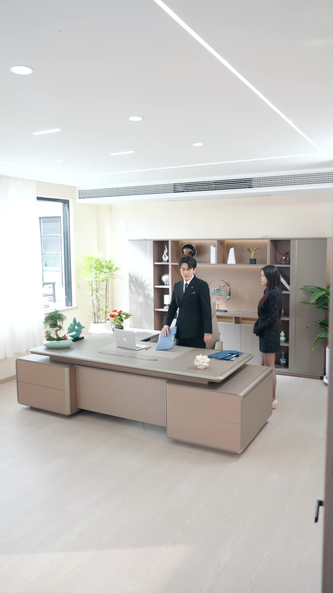 第19集 - 隱面女王