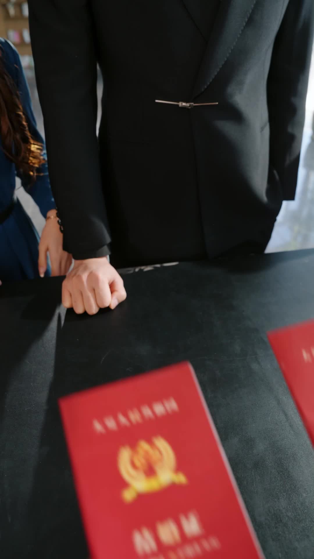 Episódio 6 - 酷颯媽咪，萌寶神助攻