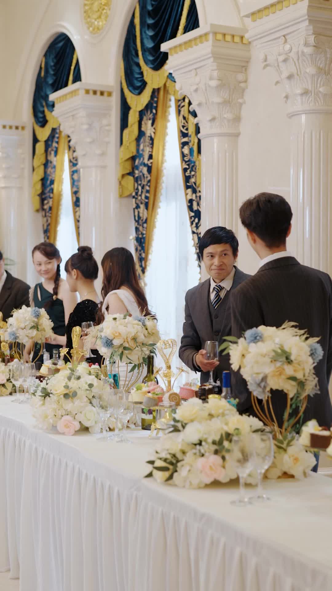 Episódio 8 - 酷颯媽咪，萌寶神助攻