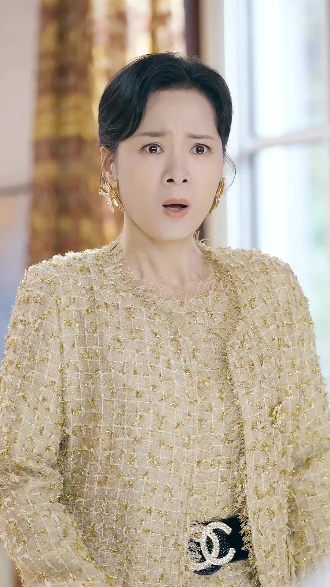 Episodio 9 - Amor bajo escucha de pensamientos